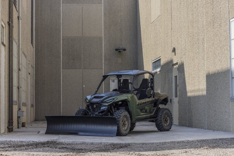 Kolpin Winch Mount Kit - Maverick Trail - 25-7110