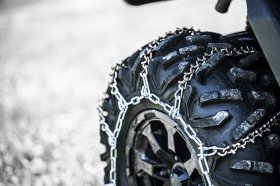 Kolpin 9" V-Bar Chains in Plastic Case - 50-0020