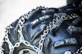 Kolpin 11" V-Bar Chains in Plastic Case - 50-0060