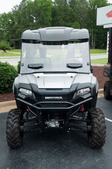 SEIZMIK SEIZMIK VERSA VENT HC HON PIONEER 700 Versa Vent Windshield - 50-25033KIT