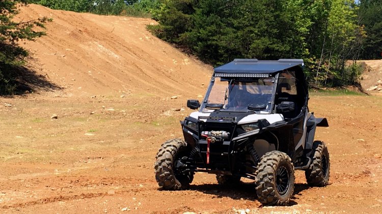 SEIZMIK SEIZMIK VERSA VENT WINDSHIELD POL RZR Versa Vent Windshield - 50-25035KIT
