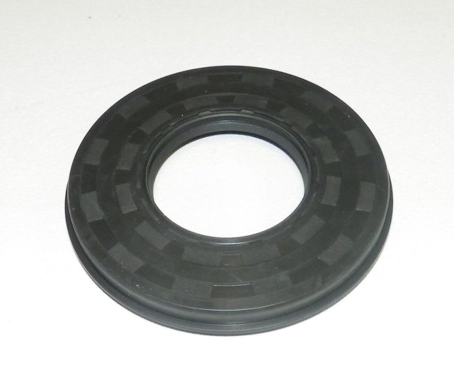 WSM PWC Oil Seals Crankshaft Oil Seal Tiger Shark 900 / 1000 95-99 - 009-729-01T