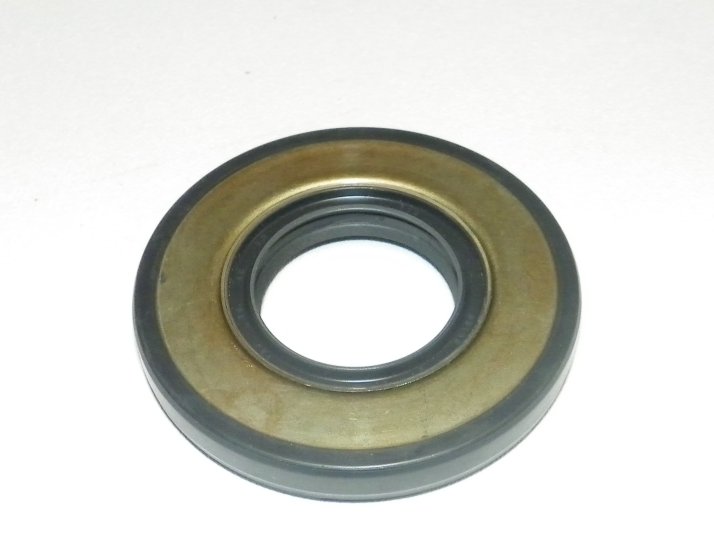 WSM PWC Oil Seals Crankshaft Oil Seal Tiger Shark 770 96-99 - 009-729-04T