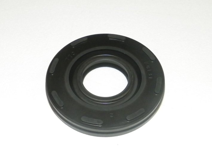 WSM PWC Oil Seals Crankshaft Oil Seal Kawasaki 650 - 1100 86-11 - 009-753T