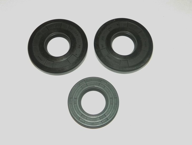 WSM PWC Oil Seals Crankshaft Oil Seal Kit Yamaha 500 - 009-910
