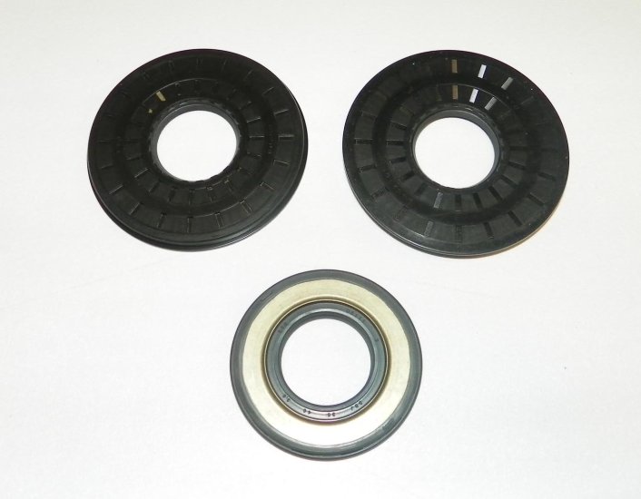 WSM PWC Oil Seals Crankshaft Oil Seal Kit Yamaha 1300 GP-R 03-08 - 009-913-01T