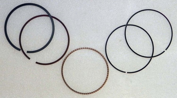 WSM Off Road Piston Rings Piston Rings Yamaha 400 Grizzly / Kodiak 00-08 .5mm Over - 51-543-05